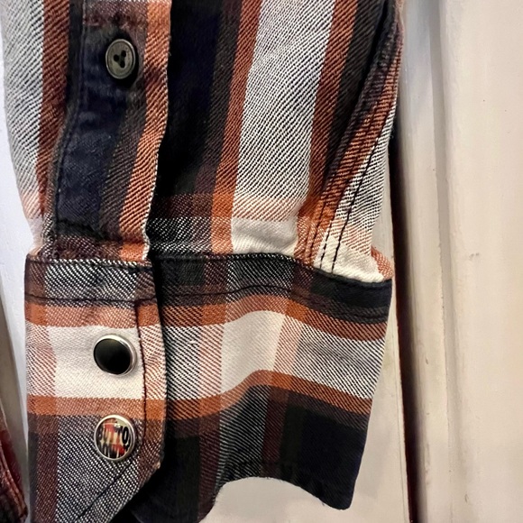 Ben Sherman Mens Brushed Plaid Shirt Sz XL plaid Flannel grey pearl snap flaws - Picture 3 of 9